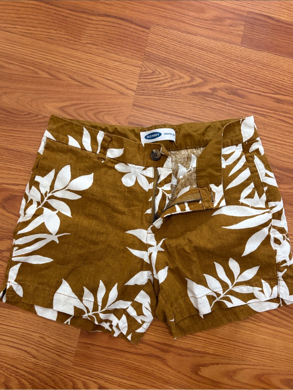Old Navy White Leaf Print on Olive Shorts